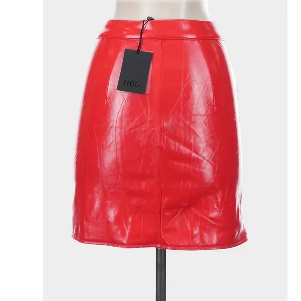 NBD Red Siobhan Faux Leather Mini Skirt XS Front Zip Clubwear Punk Night Out - Image 4