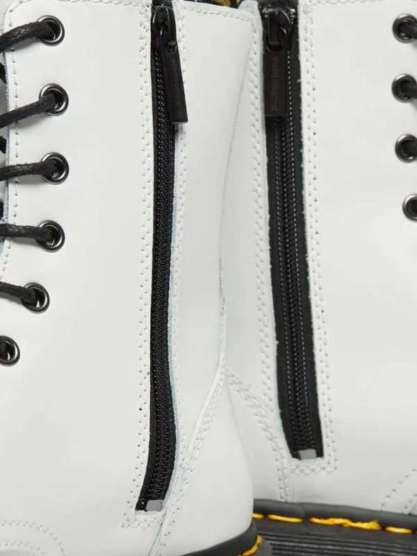 Dr. Martens Jadon Smooth Leather Platform Boots White Women’s Size 9 NWOB - Image 5