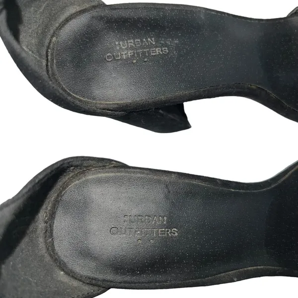 Urban Outfitters Faux Suede Heels Grommet‎ Open Toe Ankle Strap Shoes Women 8 - Image 7