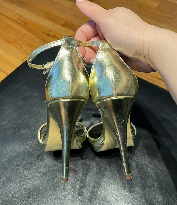 Michael Antonio Vintage Y2k Leather Metallic Mirror Shiny Sandals Straps Ankle Pumps Stilettos High Heels - Image 6