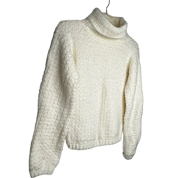 Vintage Turtleneck Sweater‎ - Image 2