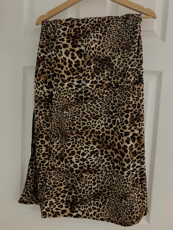 Nasty Gal Midi Skirt - Image 6