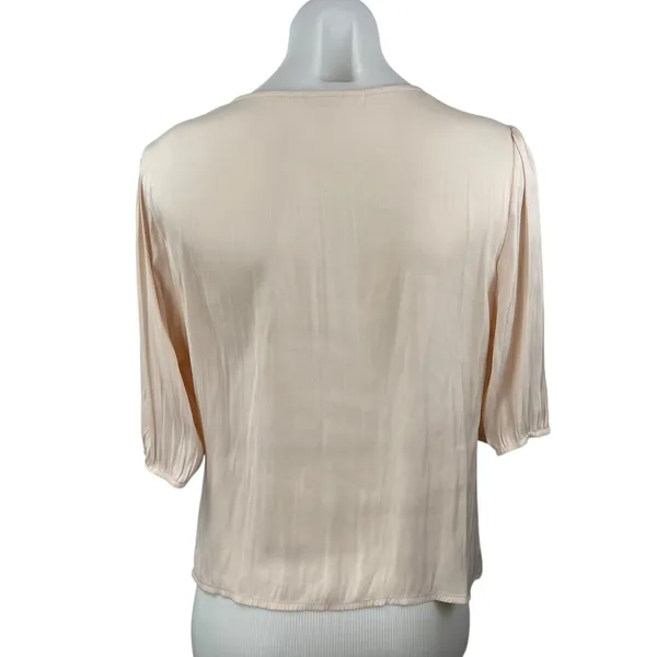 BB Dakota Steve Madden Cream Half Sleeve V Neck Button Front Blouse Top Size M - Image 2