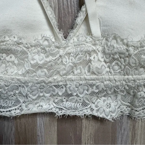 Aerie Lace Racerback Bralette in Creamy White Women’s Size Large - Image 7