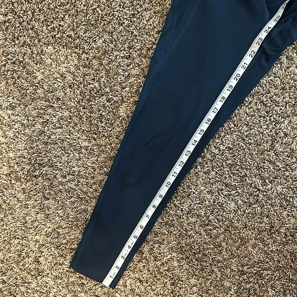Girlfriend Collective Navy Blue Leggings Small - Image 4