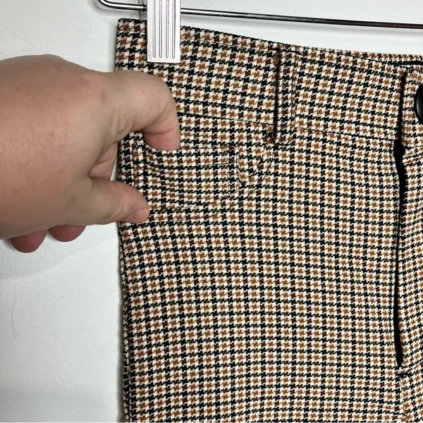 Zara plaid houndstooth pattern skinny‎ pants size medium - Image 2