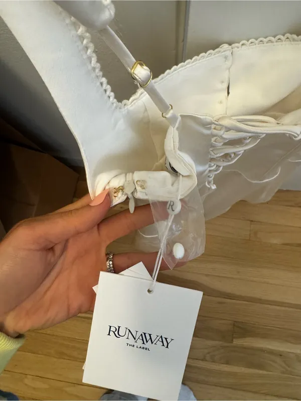 Runaway The Label - AMALDA MINI DRESS - IVORY - Image 5