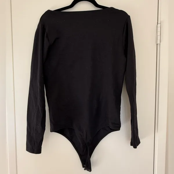 Abercrombie & Fitch Black Long Sleeve Bodysuit - Image 2