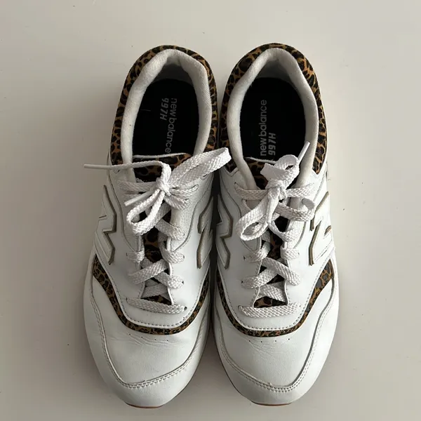 New Balance 997H Cheetah/Leopard Beige and White Size Youth 6.5 UK 6 Women’s 8 - Image 2