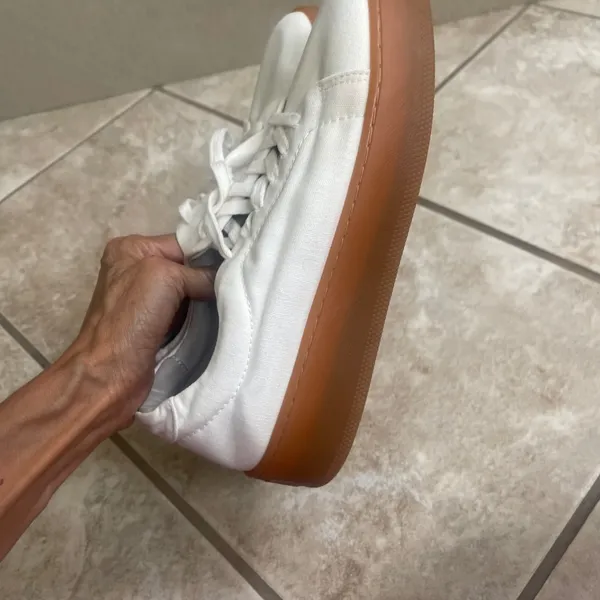 Jenni Kayne White Canvas Platform Sneakers Gum Sole Made in Portugal Size 38/8 - Image 4