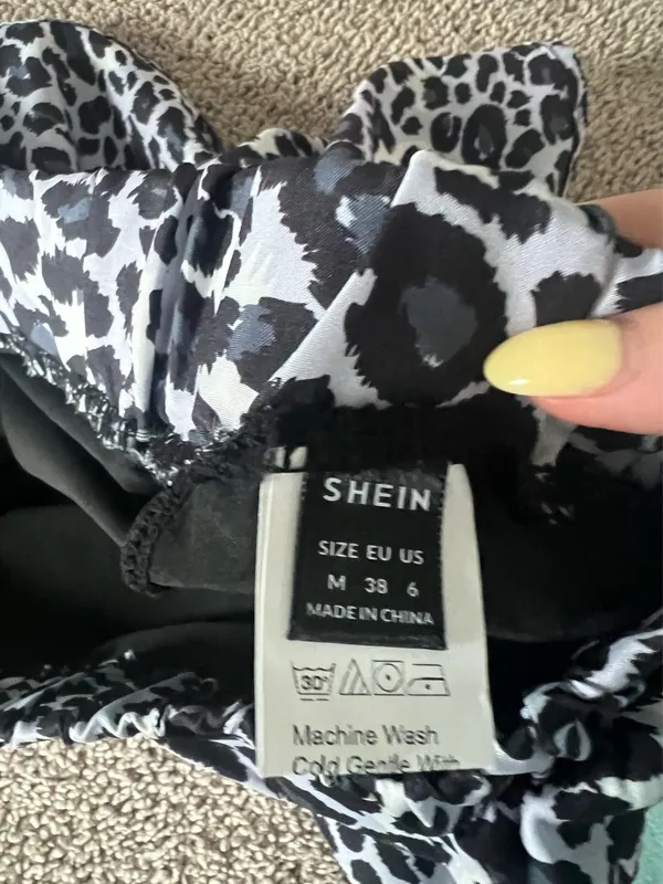 SheIn Shorts - Image 3