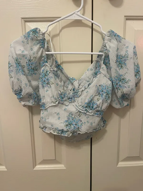 Altar'd State Blouse Floral - Image 2