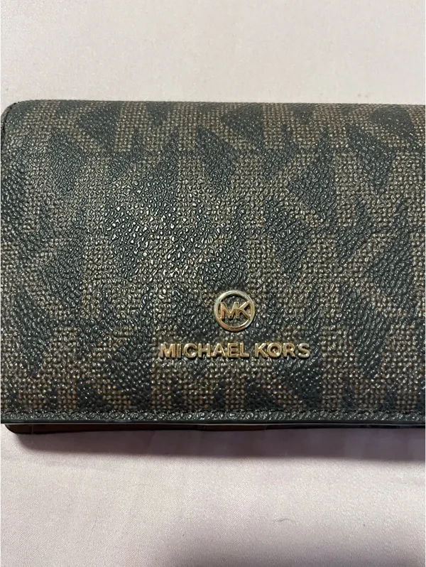 Michael Kors Wallet - Image 2