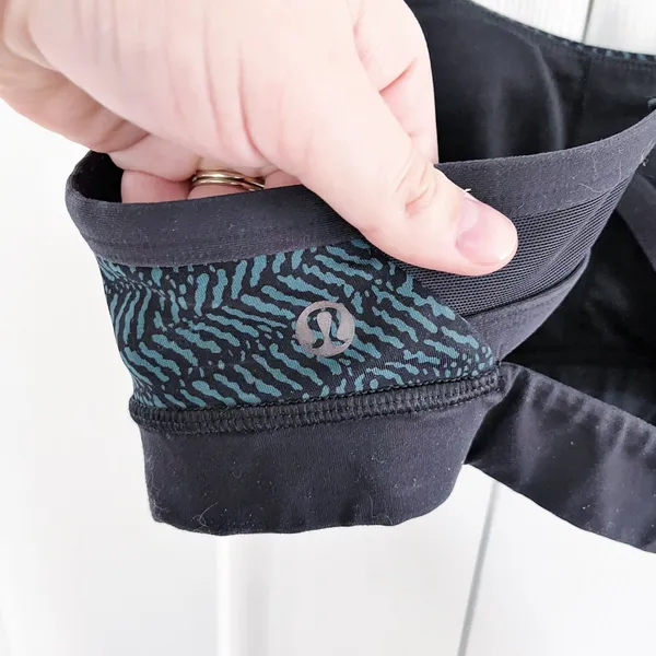 Lululemon Rise and Run Bra Mini Trax Deep Green Black Racerback Sports Bra - Image 6