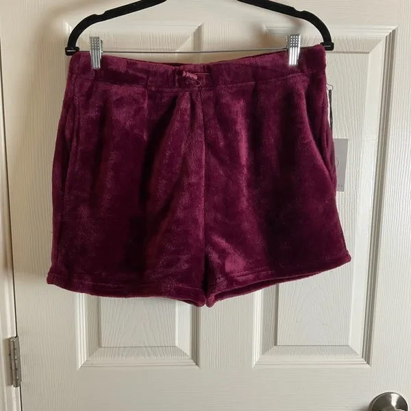 Angel Kiss Sherpa Loungewear Shorts Purple NWT Large - Image 3