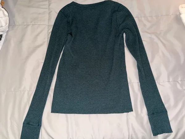 Aerie Fireside Long Sleeve Henley - Image 6