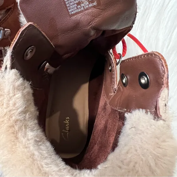 Clarks Orianna Hiker Boots Brown Leather Fur Trim Women’s size 7 - Image 9
