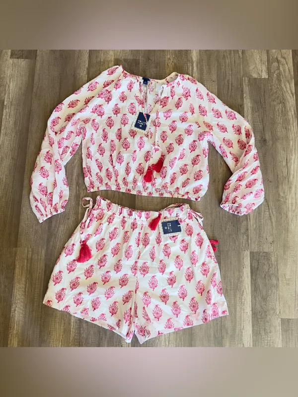 Roller Rabbit x Target Bouquet Side-Tie Beach set Pull-On Shorts & Top - Image 7