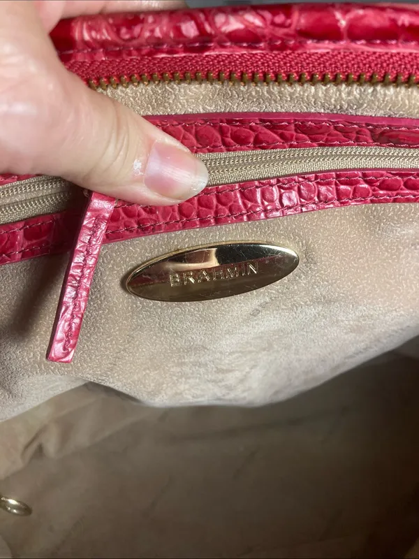 Brahmin red croc-embossed leather tote bag - Image 15