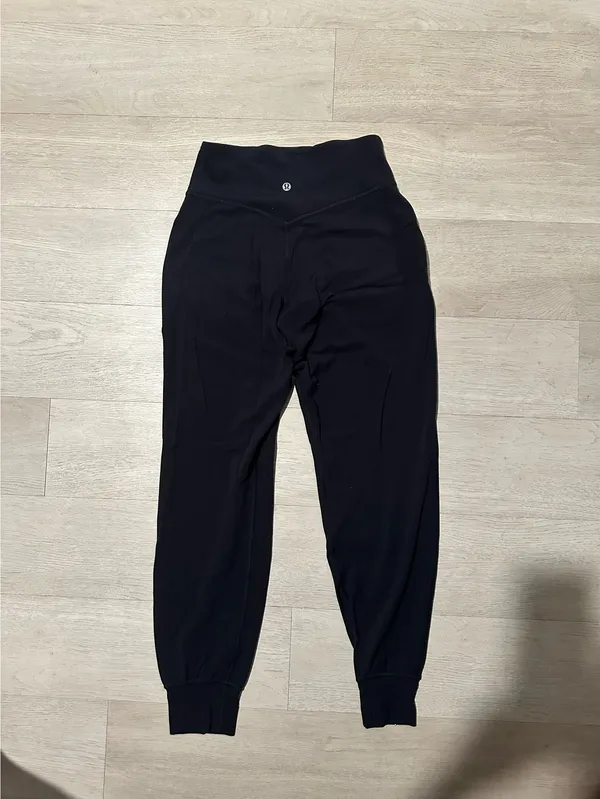 Lululemon Align Joggers - Image 3