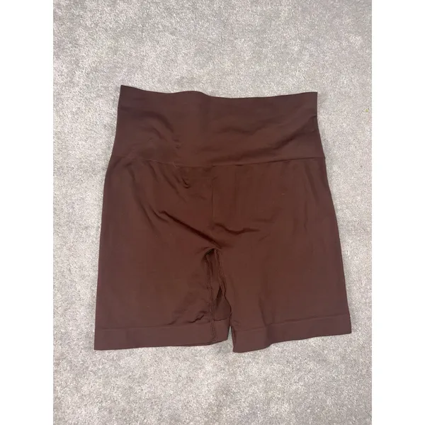 SKIMS Seamless Sculpt Mid Thigh Shorts Shapewear Cocoa Brown Women's M - Image 4