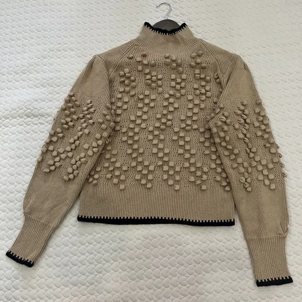 NWOT BCBGMAXAZRIA Popcorn Stitch Mock Neck Wool Blend Sweater Oatmeal Size XL - Image 2