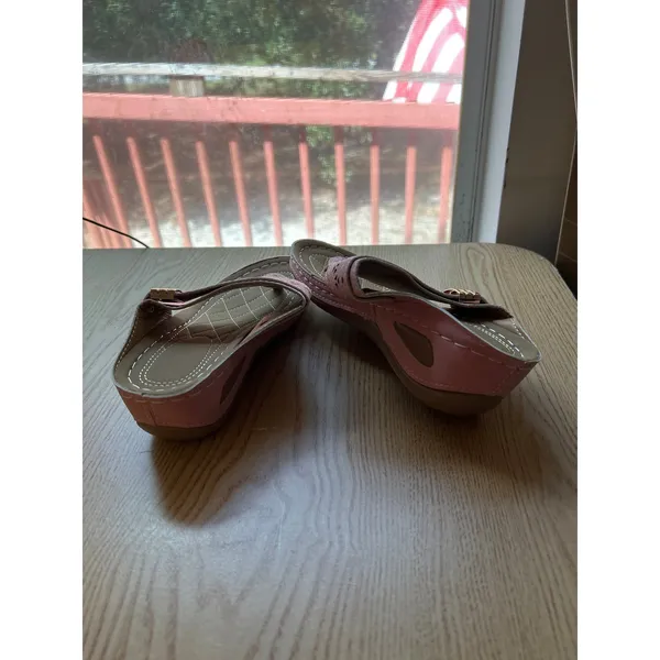 New Women's🌸slip in sandals Slide Light Pink size 5.5-6 - Image 3