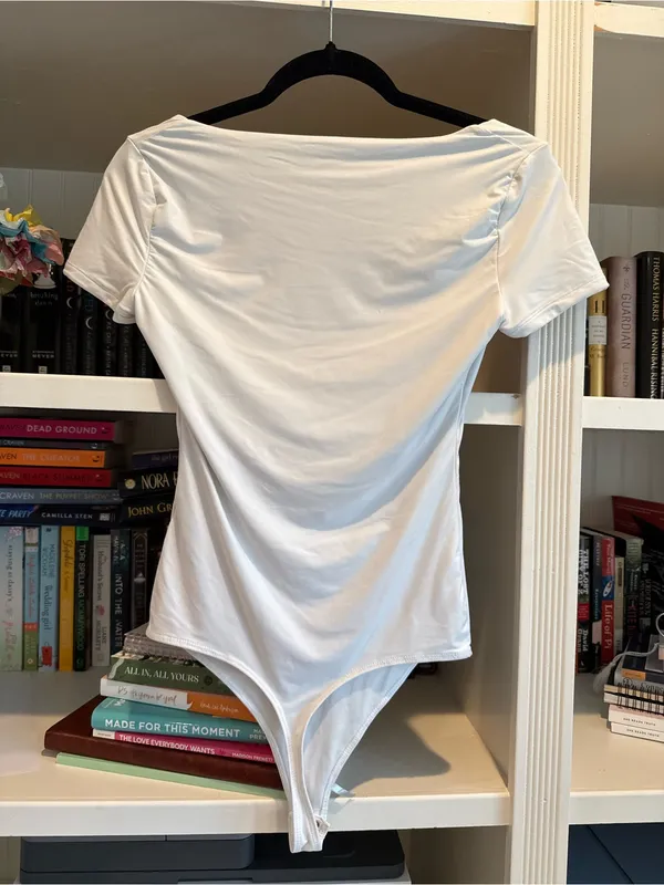 Abercrombie & Fitch White Square Neck Short Sleeve Bodysuit - Image 8