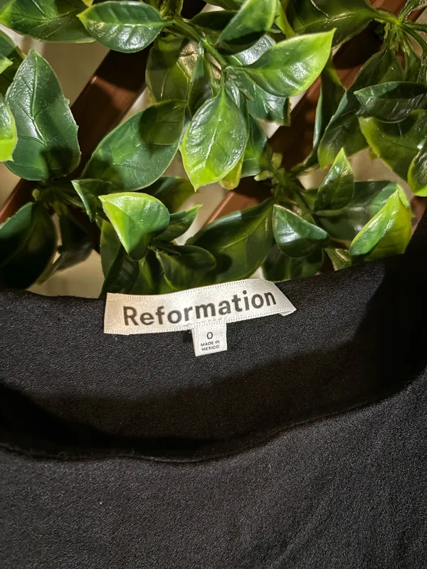 Reformation Black midi Dress Size 0 - Image 9