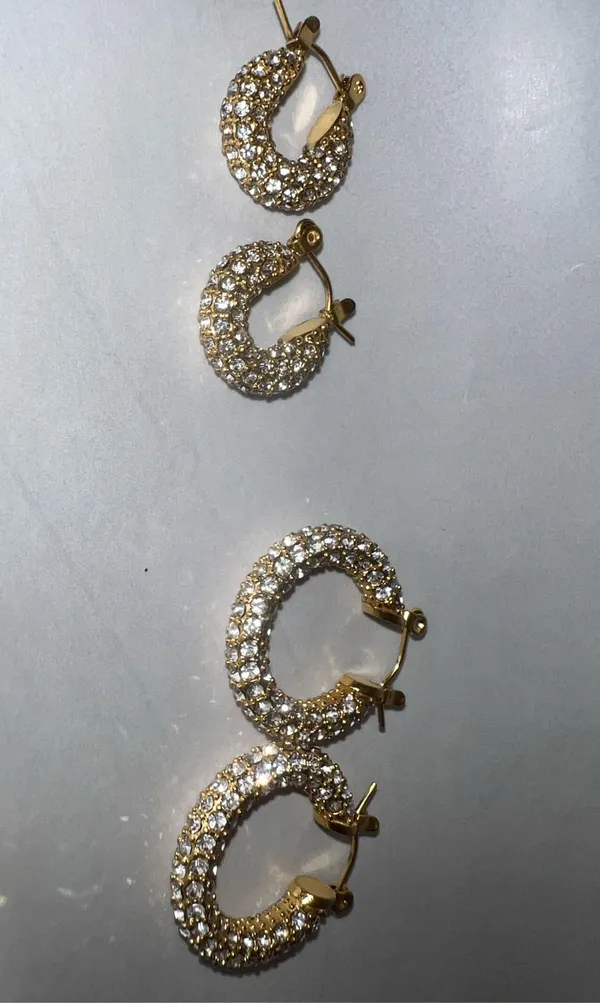18k gold plated stainless steel small hoop earrings - Image 5