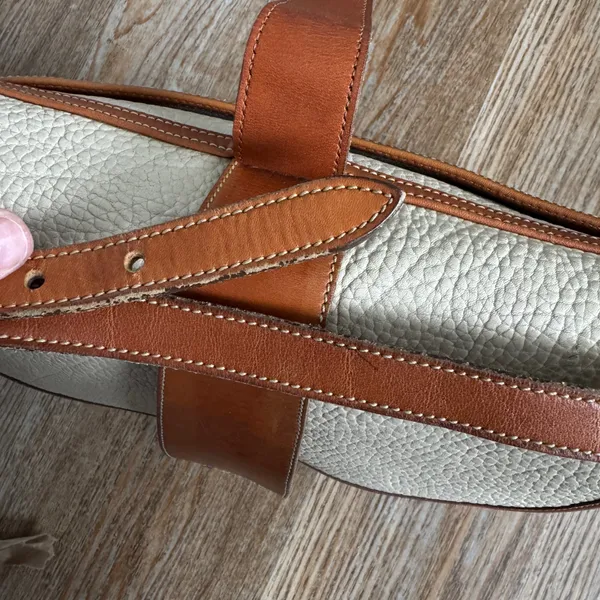 Vintage Dooney & Bourke AWL Equestrian Bag Natural Cream British Tan Brass USA - Image 11