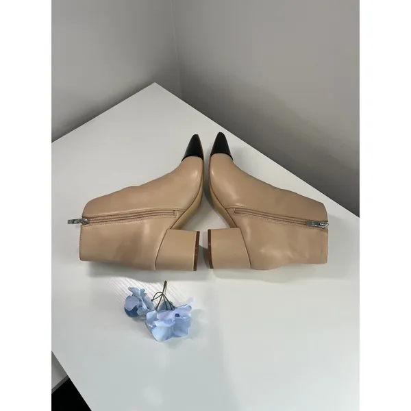 Marc Fisher Womens Beige Black Cap Toe Pointed‎ Block Heel Ankle Boots Size 7.5M - Image 4