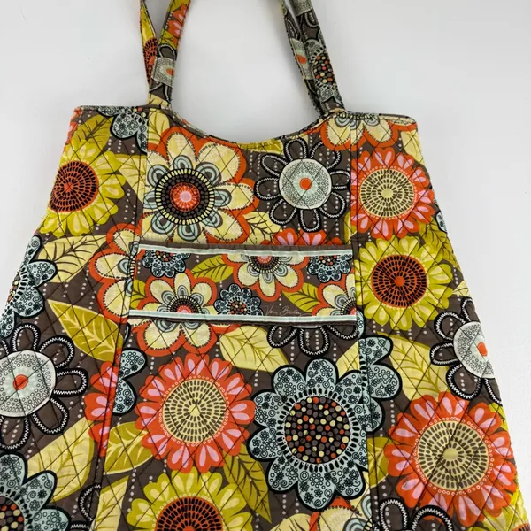 Vera Bradley Floral Tote Bag — Print: Olivia ✿ - Image 2