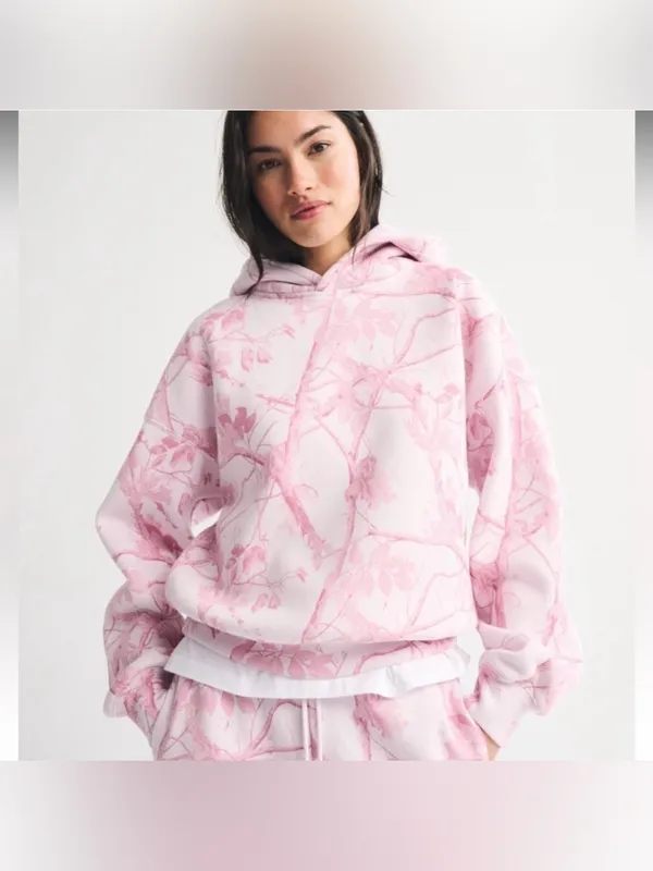Abercrombie & Fitch Sunday Hoodie - Pink Camo - Image 3