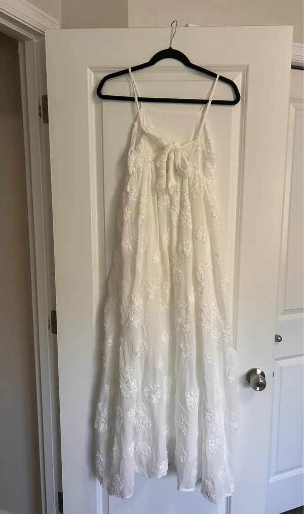 New Showpo Claya Midi Dress Floral Detail Dress Size Small MSRP $99 - Image 7