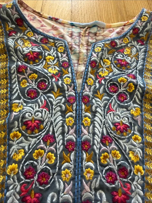 Soft Surroundings Fifi Bell Sleeve Embroidered Boho Top Sz L - Image 3