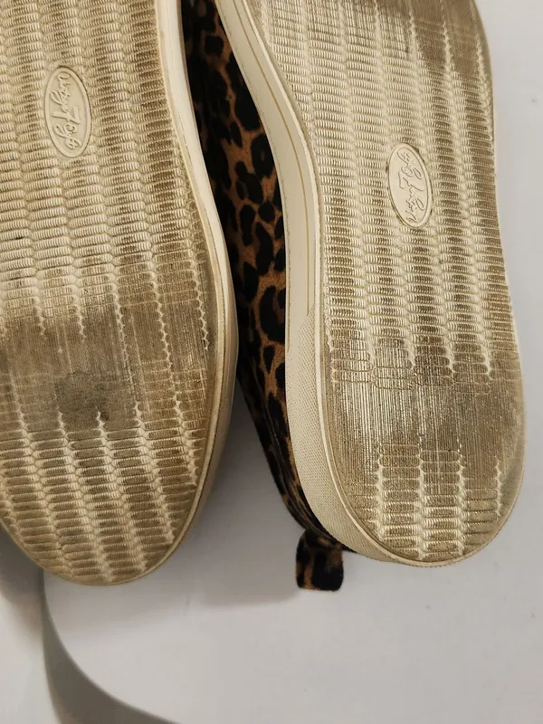 Vintage7Eight Brown Leopard Print Slip-On Sneakers Size 9 - Image 6