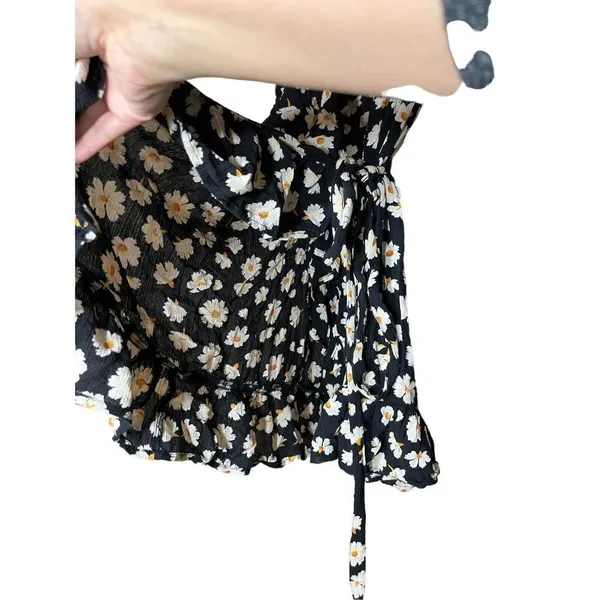 Billabong Black‎ Flower Print Wrap Mini Dress Size Small - Image 5