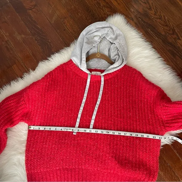 OFFLINE by Aerie Red Sweatshirt Hoodie Sweater Boxy Fit - Image 5