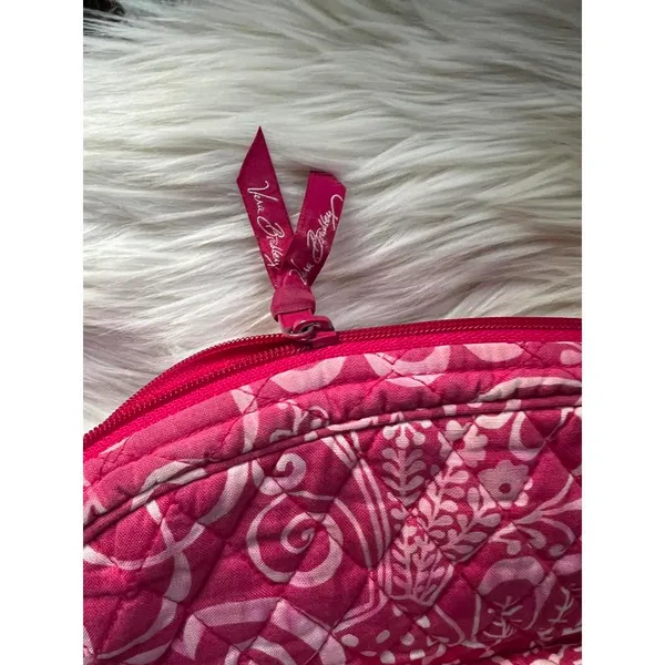 Vera Bradley Quilted Pink and White Backpack - Image 3