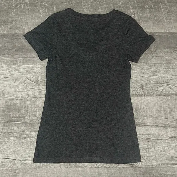 Level Wear University Of Nebraska Huskers V-Neck Shirt Juniors M Dark Grey NCAA - Image 5