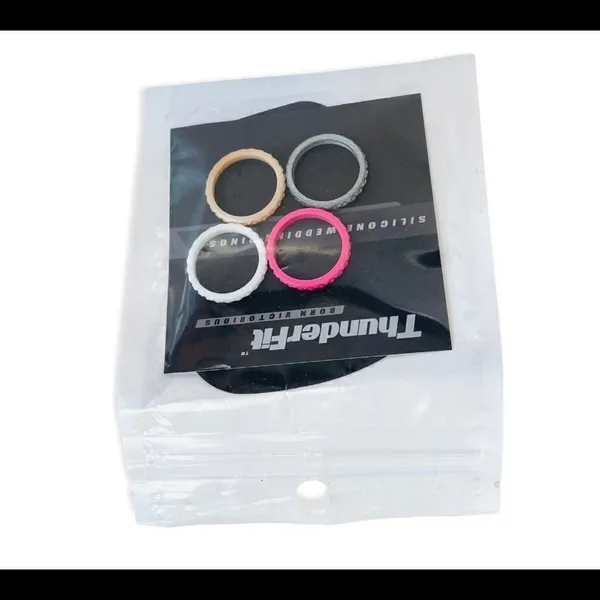 New Womens 4 Pack Thunder Fit Diamond Silicone Bands - Sz 7 - Image 2
