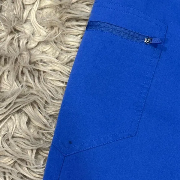 Figs denim blue (1660) scrub pants size XXS petite - Image 2