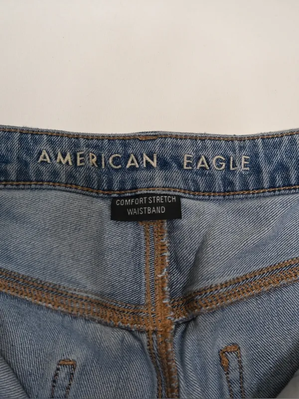 American Eagle Women's 8 Busted Knee Mom Jean - Image 9