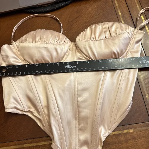 PRETTYLITTLETHING GOLD STRUCTURED SATIN SPLIT HEM HALTERNECK CORSET TOP size 6 - Image 12
