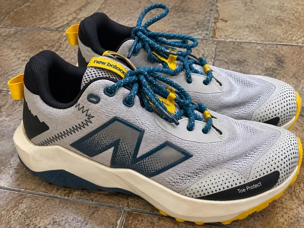 New Balance Shoes Running Grey - Image 2