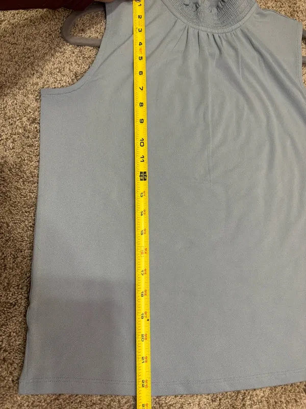 Ann Taylor Light Blue Mock Neck Sleeveless Blouse Size M - Image 4