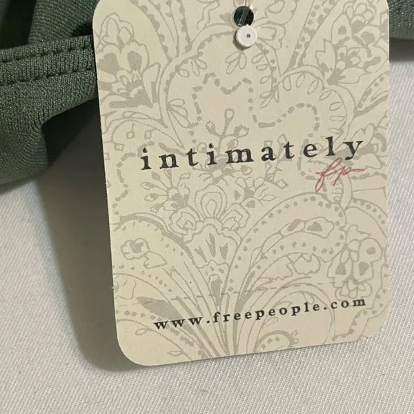 Free People Intimately Scoop Neck Crop Tank M/L Army Green Seamless NWT USA - Image 9