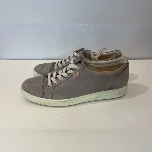 Ecco Women's Soft 7 Nubuck Tan‎ Sneakers Size 7 - Image 5
