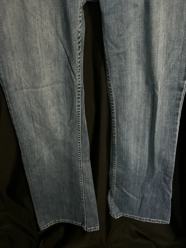 Michael Kors Classic Women's Mid-Rise Bootcut Jeans in Medium Blue SZ 12 - Image 4